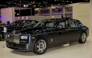 Rolls-Royce yeni model Otomobil Fuarı sundu