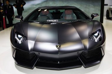 Lamboghini yeni modeller Motor Show sundu