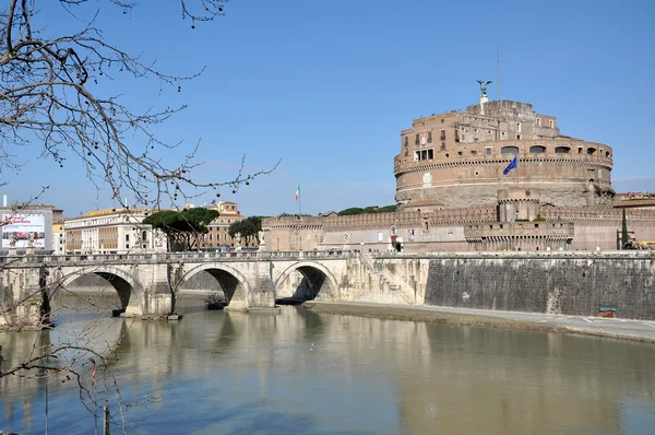 Замок Сан Анджело в Риме, Италия — стоковое фото