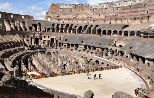 Κολοσσαίο αμφιθέατρο. Ρώμη, Ιταλία — Φωτογραφία Αρχείου