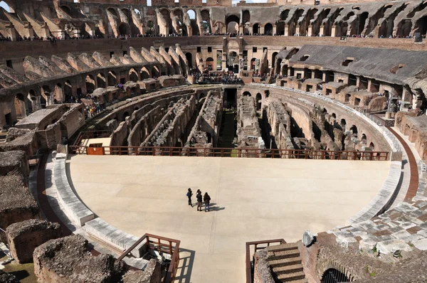 Амфітеатру Колізей. Рим, Італія — стокове фото