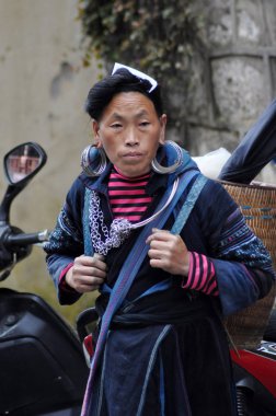 Hmong kadın (Çin azınlık) Sapa, Vietnam