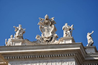 San Pietro Bazilikası Vatikan üzerinde mimari detaylar