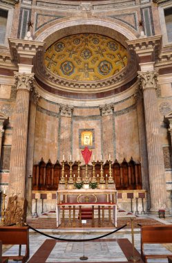 Roma 'da Pantheon, İtalya