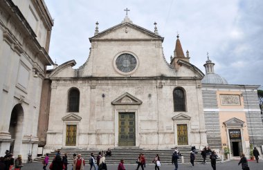 Santa Maria del Popolo Bazilikası. Roma, Italya