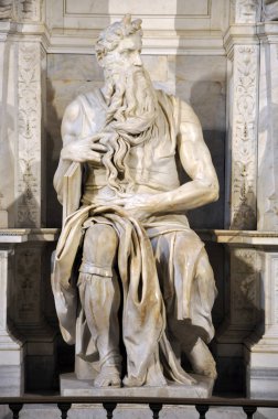 Moses Michelangelo V San Pietro Kilisesi tarafından heykeli