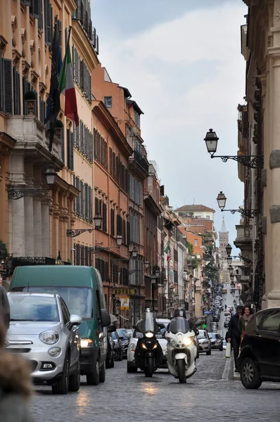 Roma ruas congestionadas — Fotografia de Stock