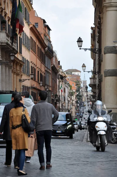 Roma calles congestionadas —  Fotos de Stock