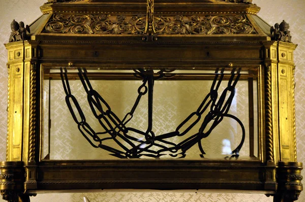 Řetězy svatého Petra v San Pietro in Vincoli kostel — Stock fotografie