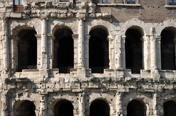 Starověké římské architektonické detaily — Stock fotografie