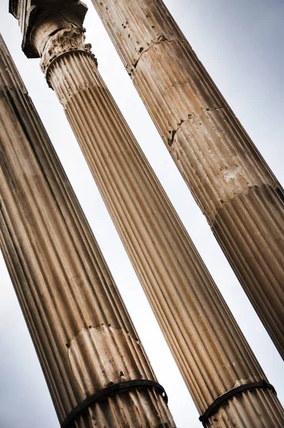 Ancient Roman architectural details — Stock Photo, Image