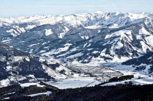 Ski resort in the Alps — Stock Photo, Image