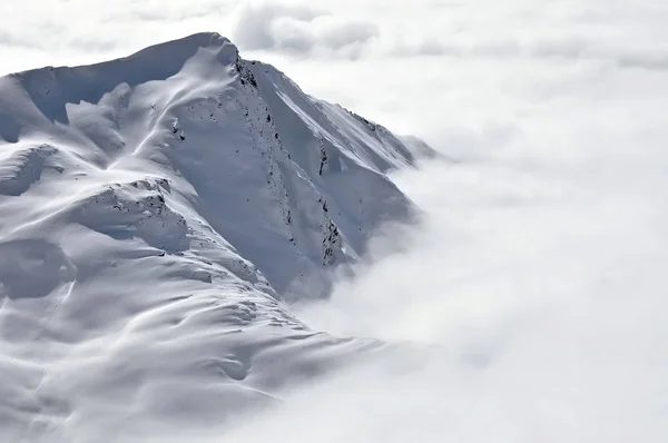 Domaine skiable dans les Alpes — Photo