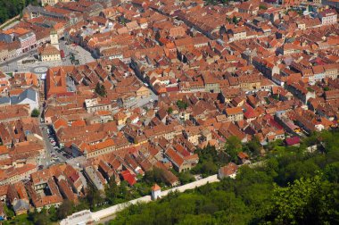 Brasov, Romanya'nın eski Avrupa şehrin havadan görünümü