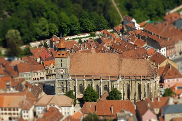 Widok na średniowieczne miasto europejskie. Efekt miniatury tilt shift lens — Zdjęcie stockowe