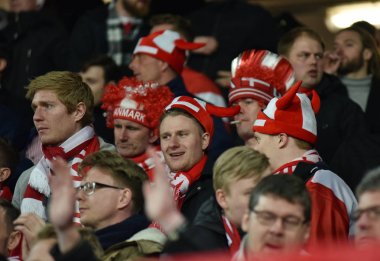 Danimarka Tribune sırasında kutlama futbol taraftarları tezahürat bir 