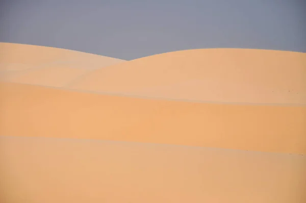 Zandduinen in de woestijn — Stockfoto