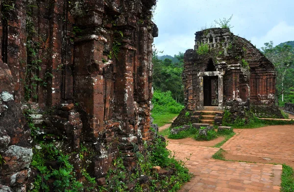 Ruinele templului hindus din Vietnam — Fotografie, imagine de stoc
