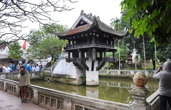 Een van de pijlers pagode, hanoi, vietnam — Stockfoto
