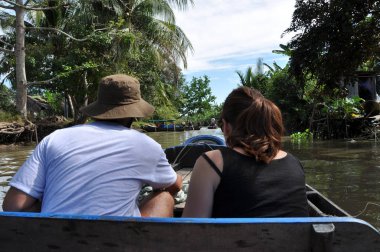 Mekong delta cruise bir tekne içinde günlük gezi ile zevk turist