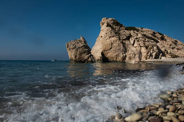 Plaża skały Afrodyty. Petra tou Romiou, Cypr — Zdjęcie stockowe