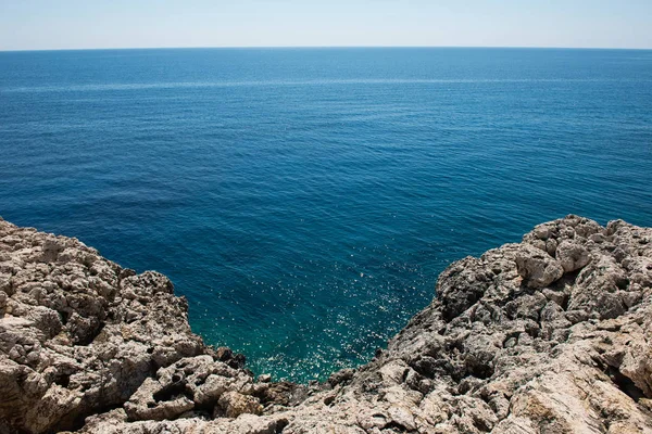 Rocky coastline in Cyprus — Stock Photo, Image