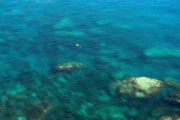 Smeraldo, sfondo blu acqua di mare — Foto Stock