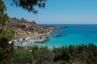 Turist tatil yaz sahilde rahatlatıcı