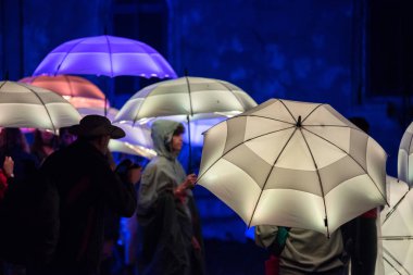 Renkli şemsiyeler tarafından LED lambalar gece ışıklı