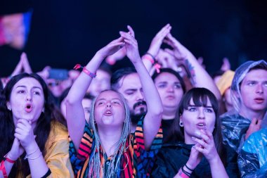 Canlı konser zevk insanlar tezahürat kalabalık 