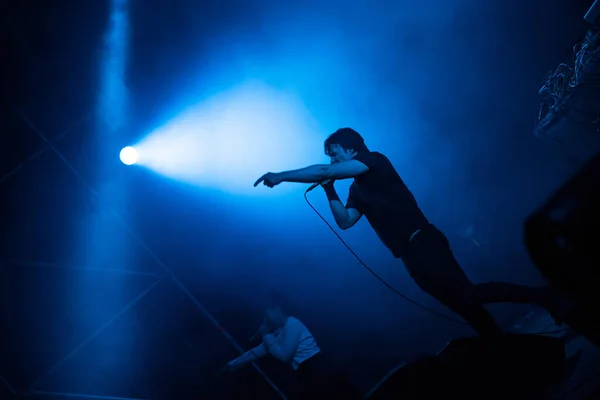 Atari Teenage Riot bandet utför en rockkonsert — Stockfoto