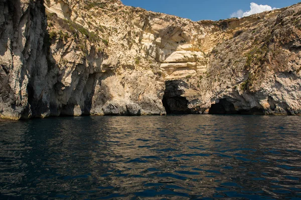 Błękitna Grota z łódką. Malta — Zdjęcie stockowe