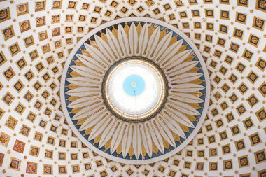 Mosta, Malta Rotunda kubbe iç detay