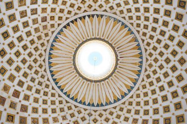 Mosta, Malta Rotunda kubbe iç detay