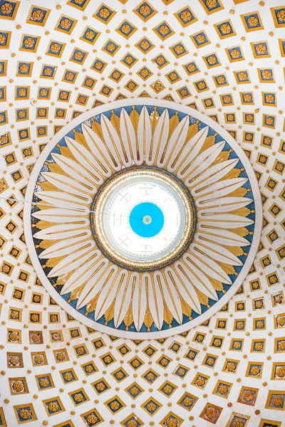 Detalhe interior da cúpula da Rotunda de Mosta, Malta — Fotografia de Stock