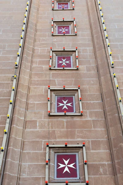 Cruz maltesa é o símbolo associado com a Ordem de St. Joh — Fotografia de Stock