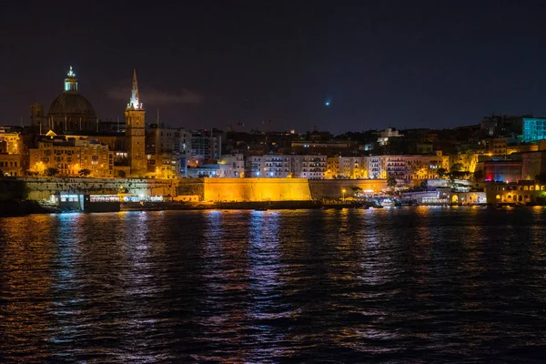 Valletta at night. View from Sliema. Malta — Stock Photo, Image