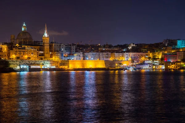 Valletta at night. View from Sliema. Malta — Stock Photo, Image