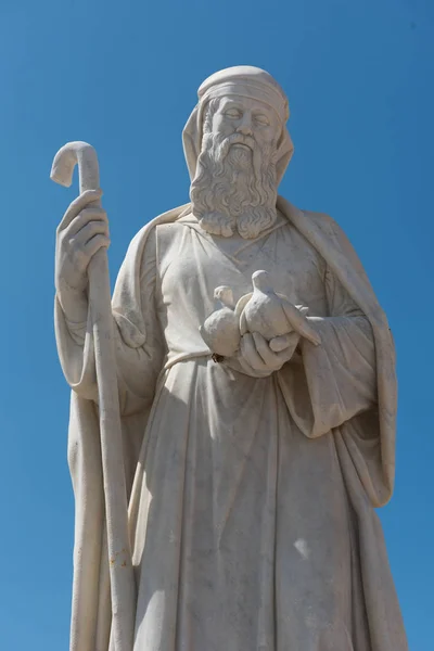 Estatua de mármol en Ta Pinu, Malta — Foto de Stock