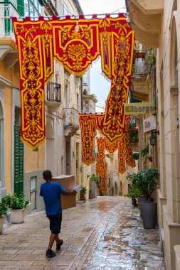 Valletta sokaklarında bir dini bayram sırasında