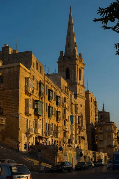 Zonsondergang in Valletta, Malta — Stockfoto