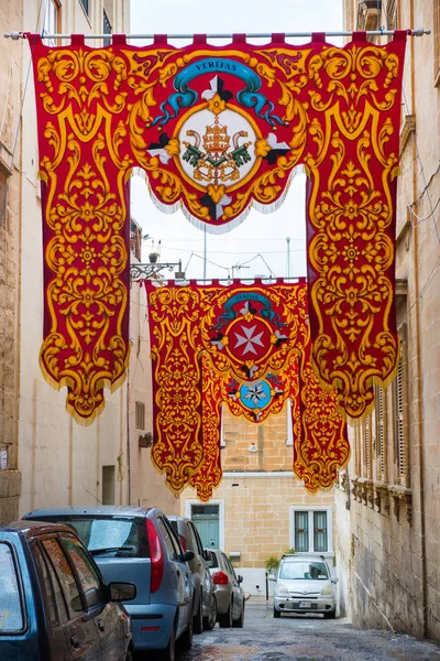 Gatorna i Valletta under en religiös högtid — Stockfoto