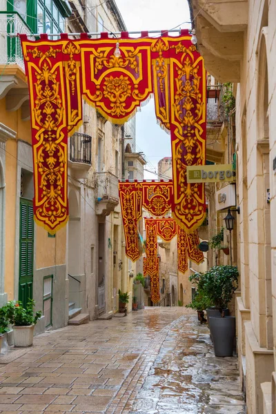 Valletta sokaklarında bir dini bayram sırasında