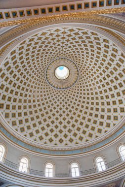 Mosta rotunda kubbe iç. Malta
