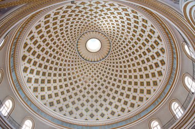Mosta rotunda kubbe iç. Malta