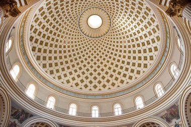 Mosta rotunda kubbe iç. Malta