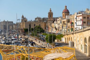 Tekneler ve yatlar Valletta, Malta ankraj