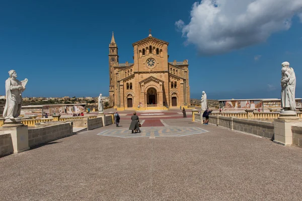 Neo-romanska katolska kyrkan. Ta Pinu, Malta — Stockfoto