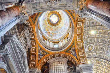 Saint Peter's basilica kubbe kubbe boyalı
