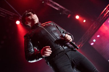 Sahne Alanı'nda bir konser bant